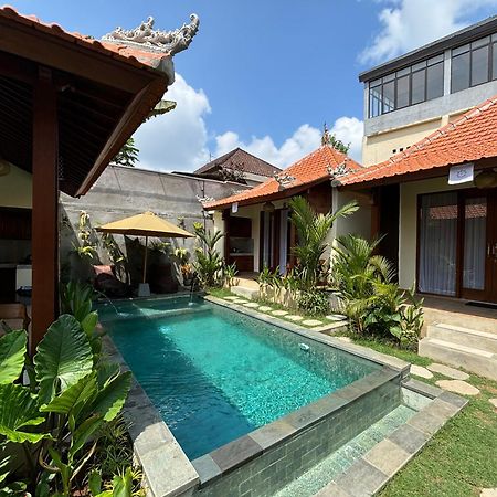 Cempaka Kembar Guest House Ubud  Luaran gambar