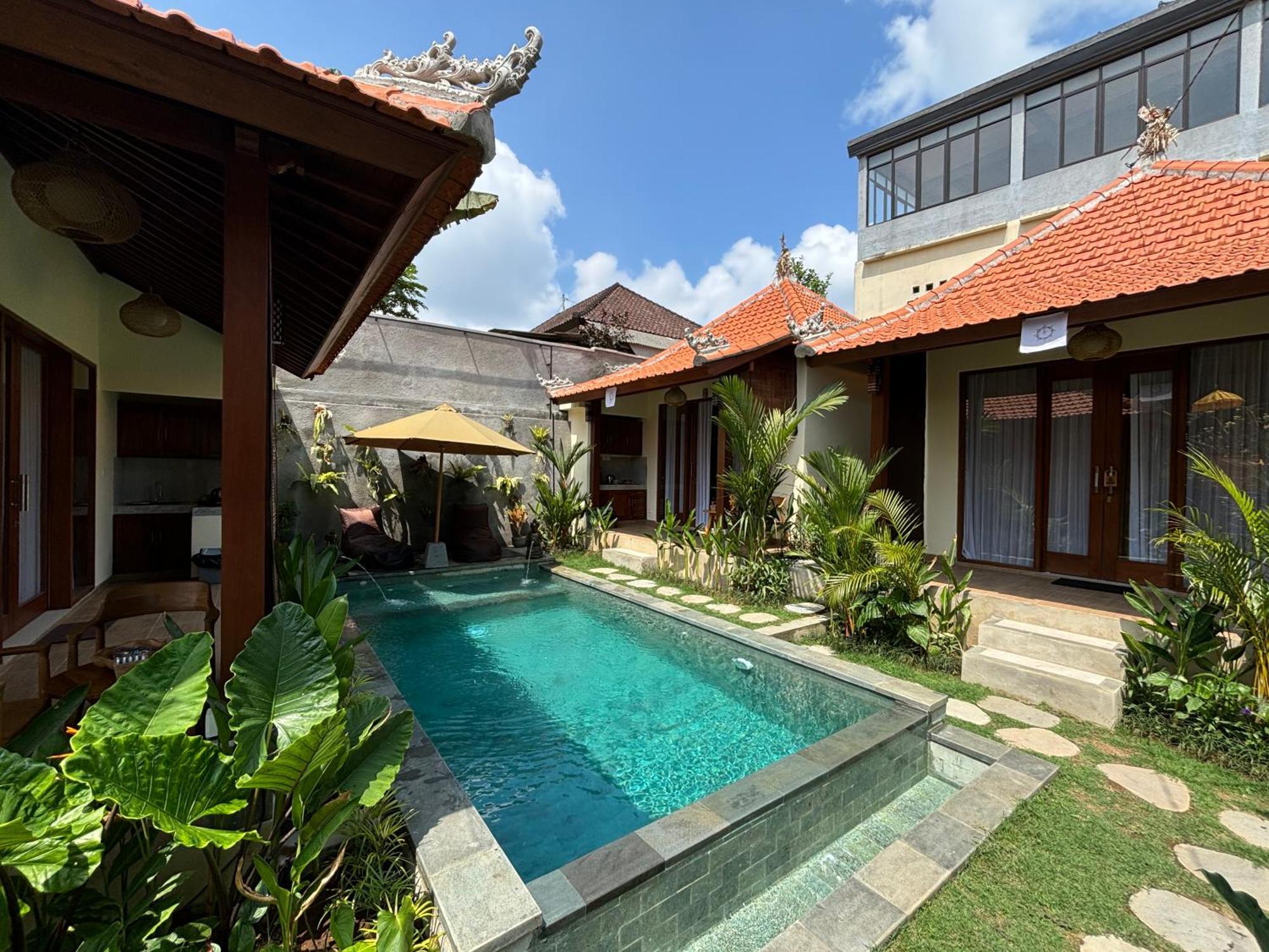 Cempaka Kembar Guest House Ubud  Luaran gambar