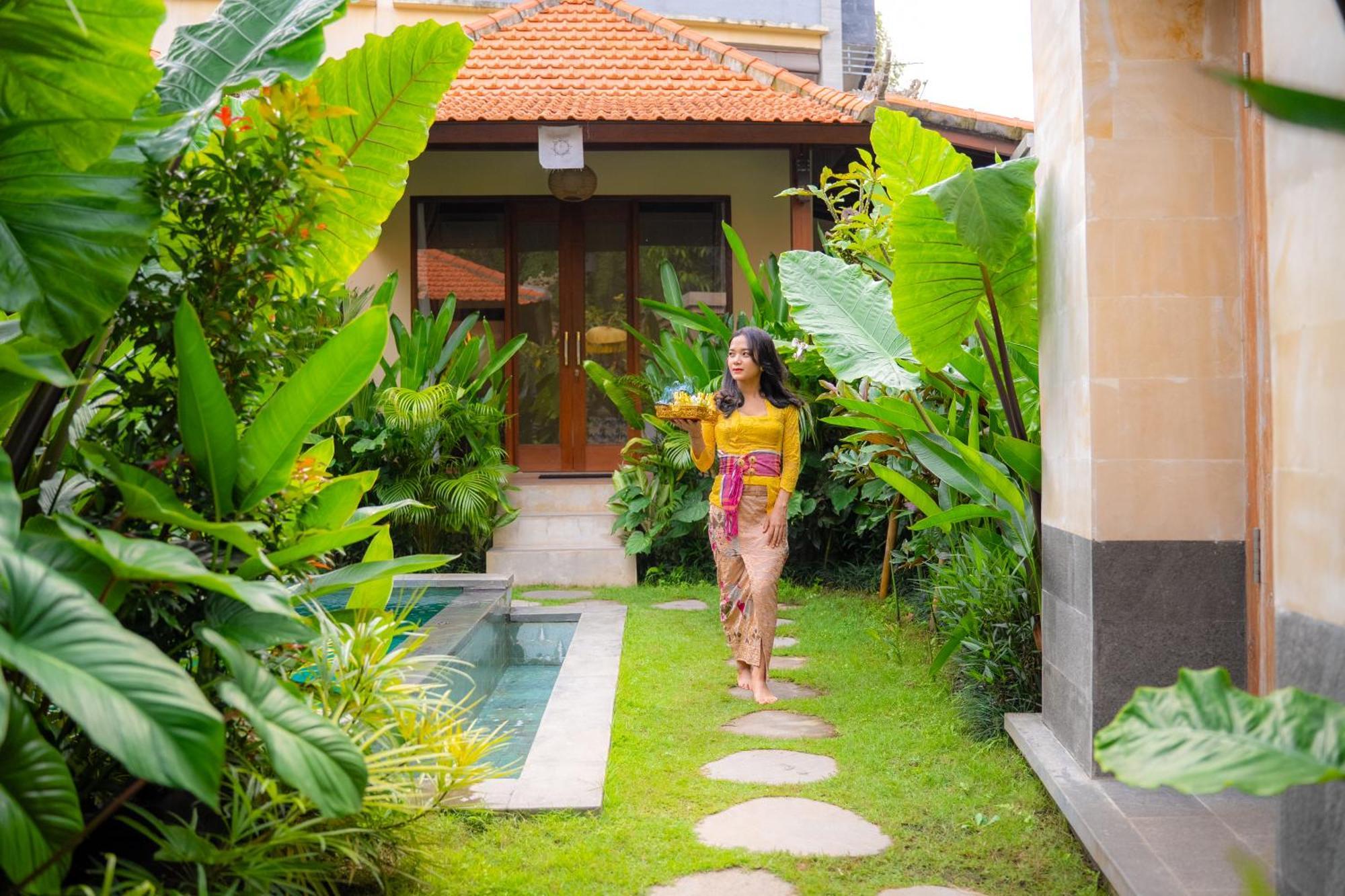 Cempaka Kembar Guest House Ubud  Luaran gambar